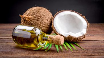 Uses-of-Coconut-Oil-for-Acne