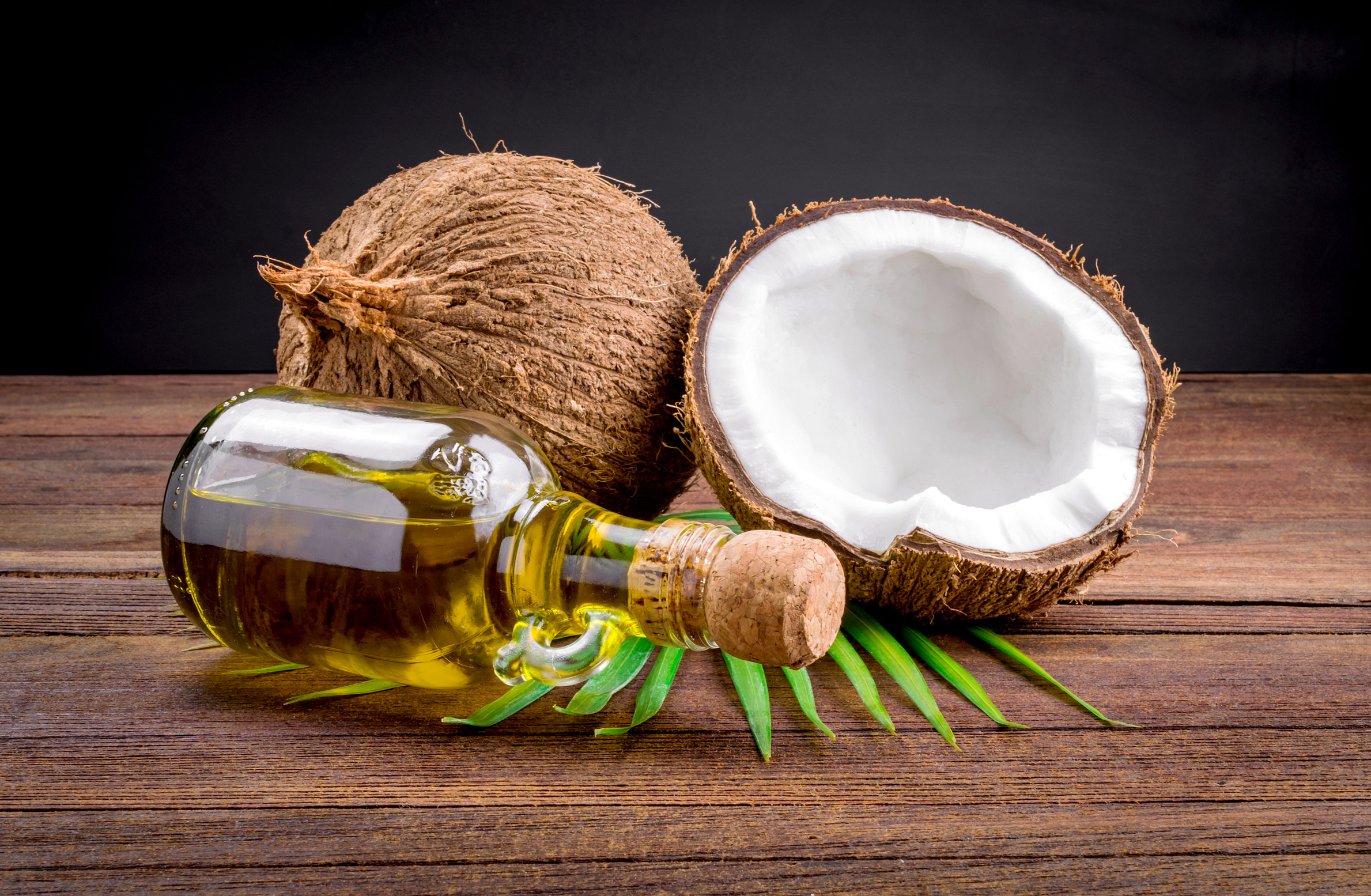 Uses-of-Coconut-Oil-for-Acne