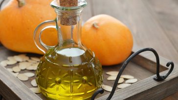Benefits-and-Uses-of-Pumpkin-Seed-Oil