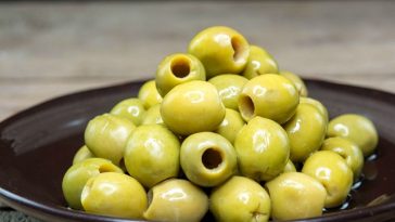 Green-Olives-Health-Benefits