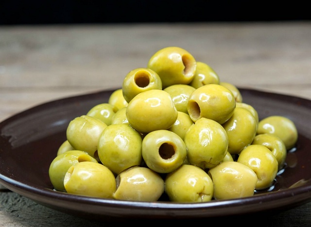 Green-Olives-Health-Benefits