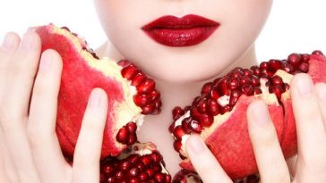 pomegranate-benefits-for-skin