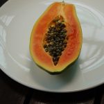 how-to-eat-papaya-seeds