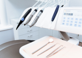 Why You Should Leave Teeth Whitening To The Professionals